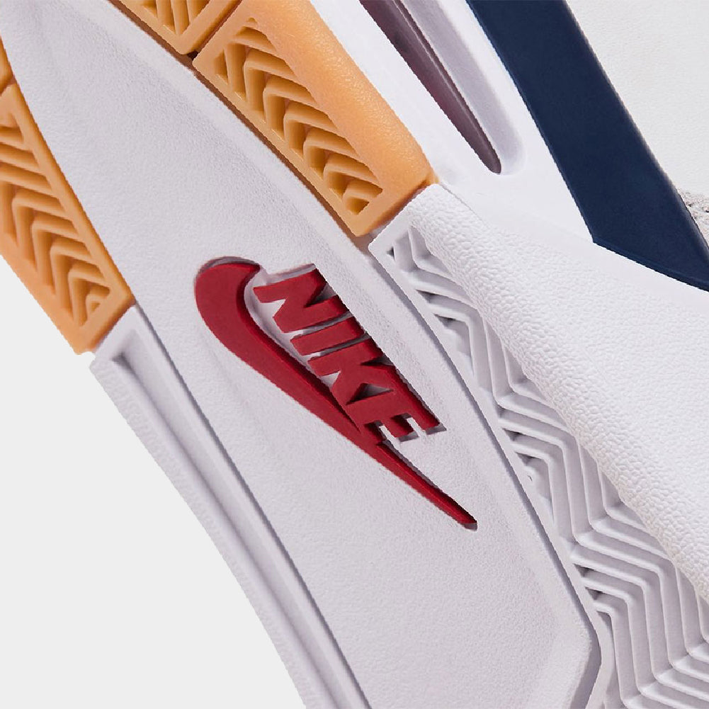 Nike SB x Air Jordan 4 Retro "Navy"