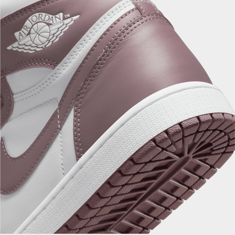 Air Jordan 1 Retro High OG "Mauve"