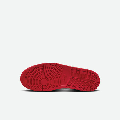 Air Jordan 1 Retro High OG "Black Toe"