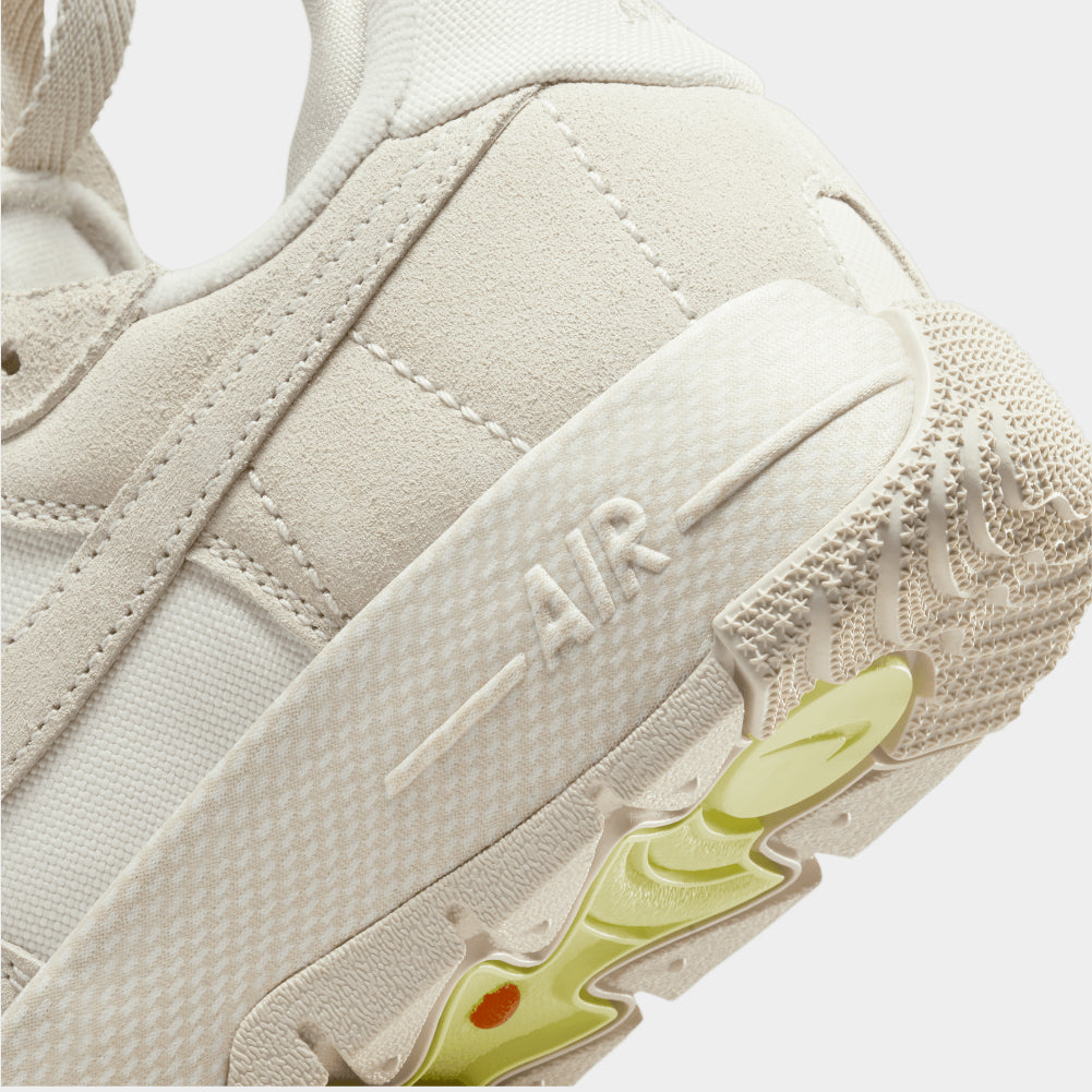 Nike Air Force 1 Wild (W)