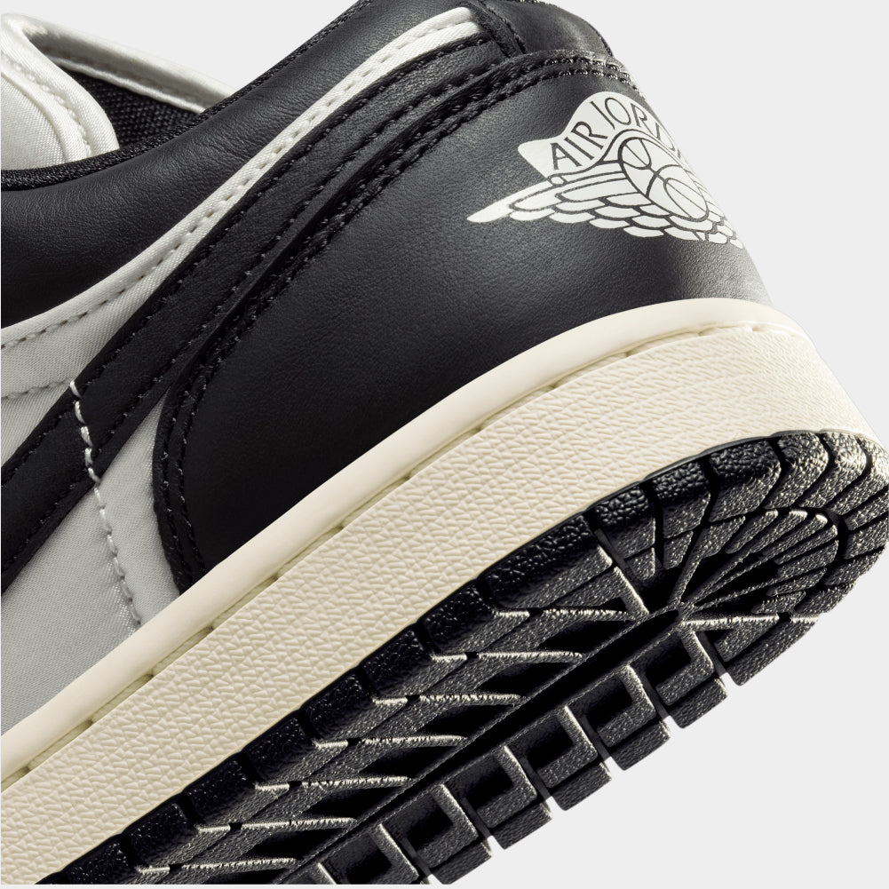 Air Jordan 1 Low SE (W)