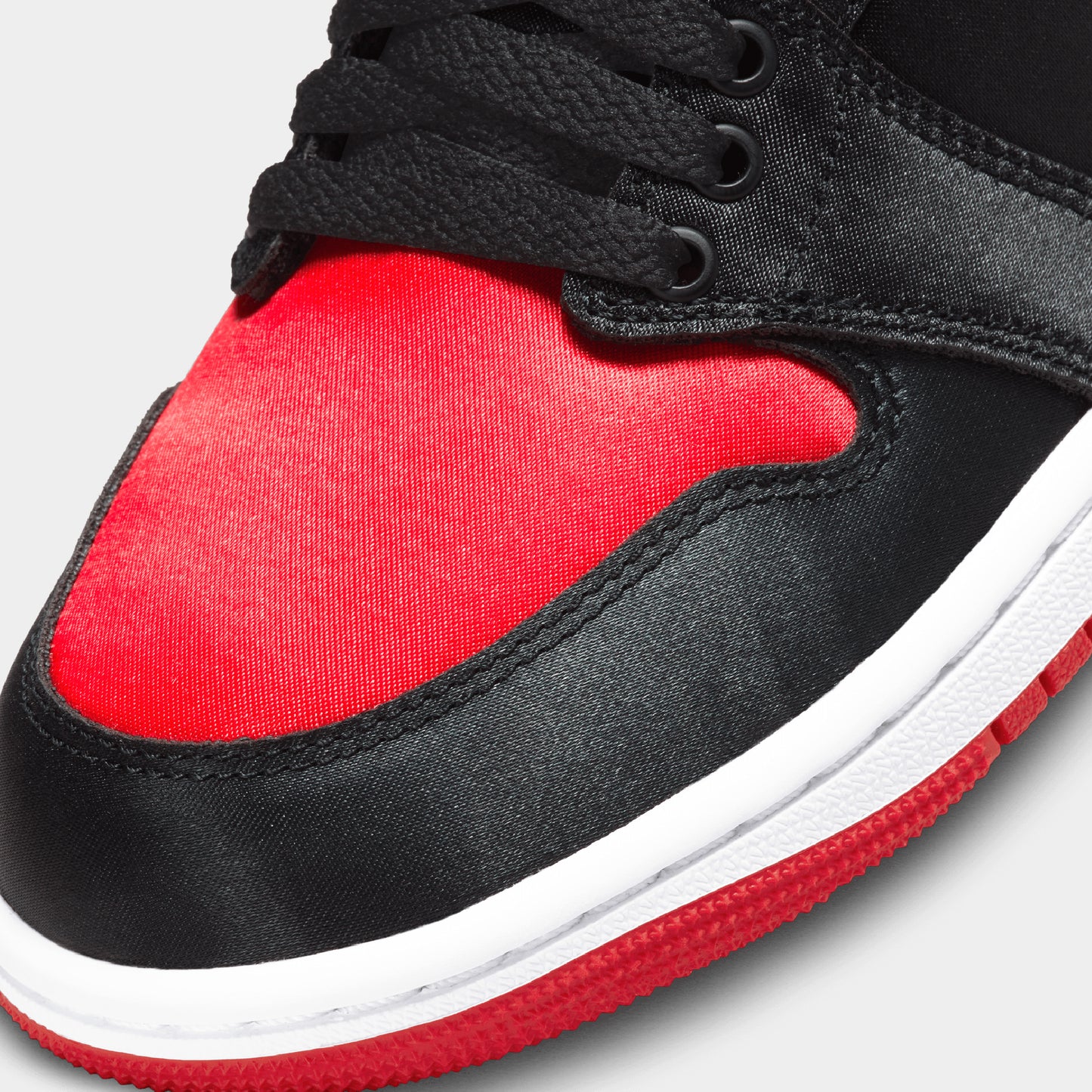 Air Jordan 1 High OG "Satin Bred" (W)