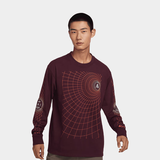 Nike ACG "Manhole" Long Sleeve Tee