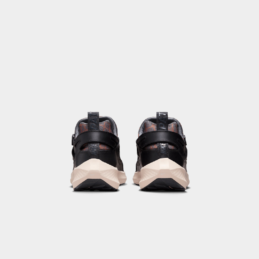 Nike x Patta Air Huarache 20Y24