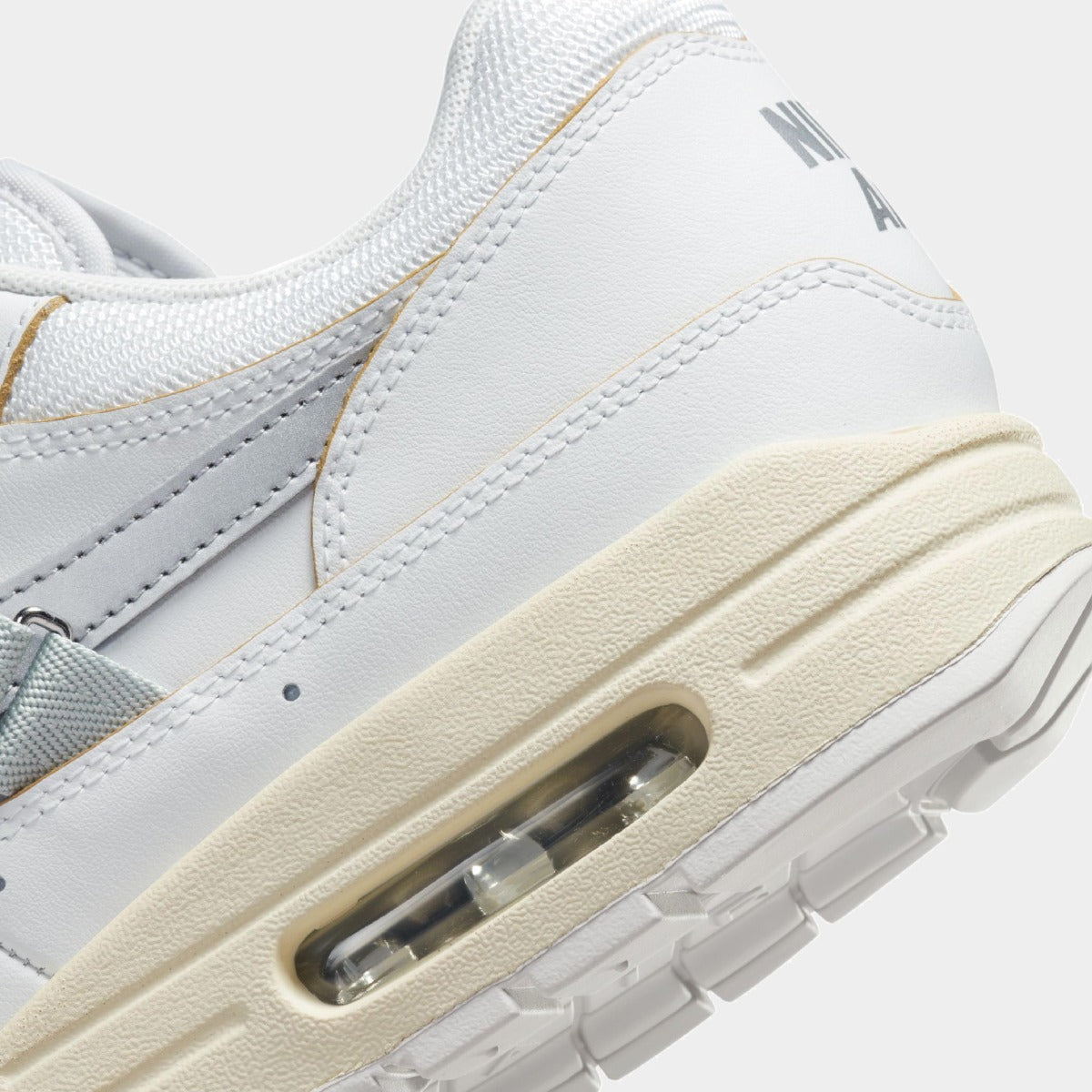 Nike Air Max 1 Premium