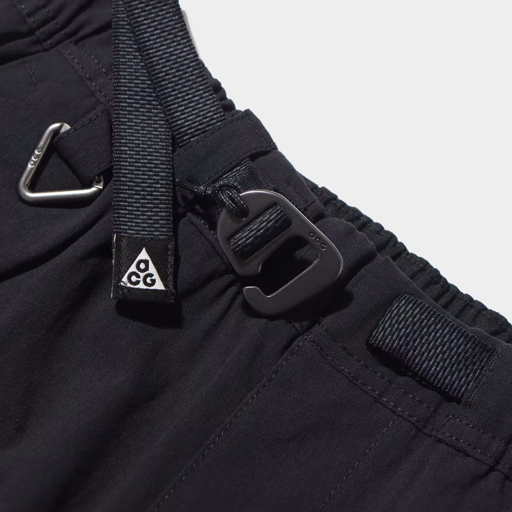 Nike ACG "Smith Summit" Cargo Pants
