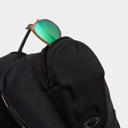 Oakley Bathroom Sink RC Backpack