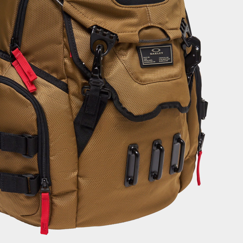 Oakley Bathroom Sink Rc Backpack – Classic & Stylish Footwear