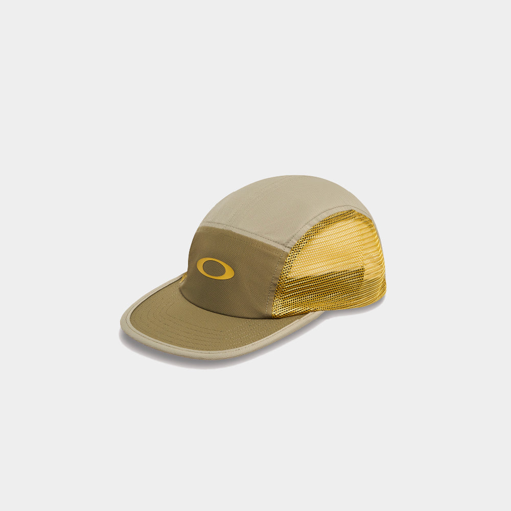 Oakley Latitude Arc Cap atmos Kuala Lumpur