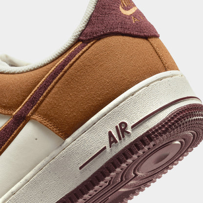 Nike Air Force 1 '07 LV8