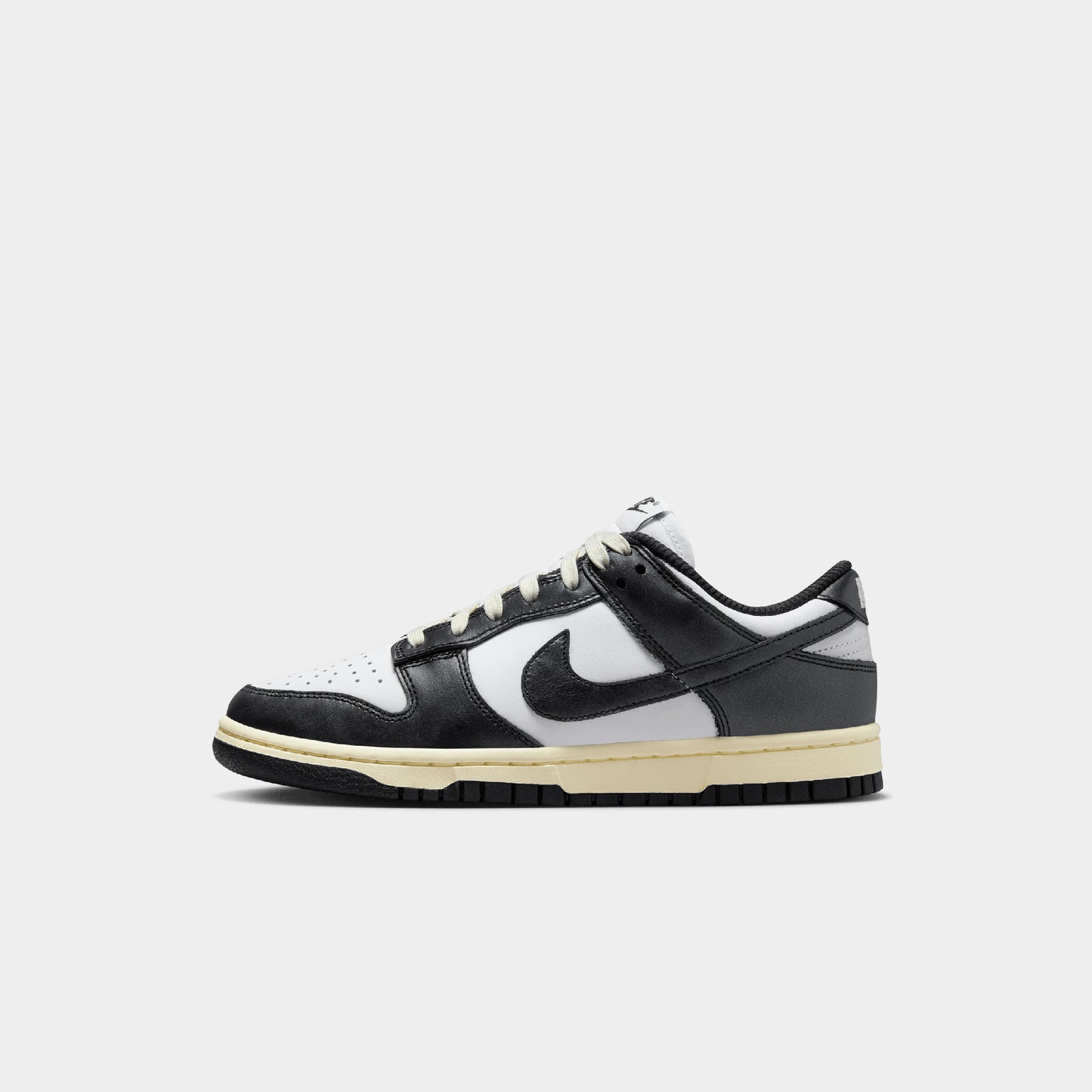 Nike Dunk Low Premium (W)