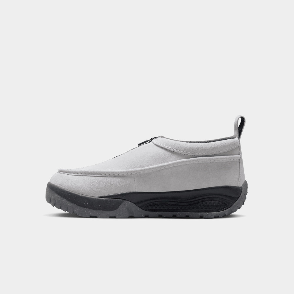 nike acg women's shoes
