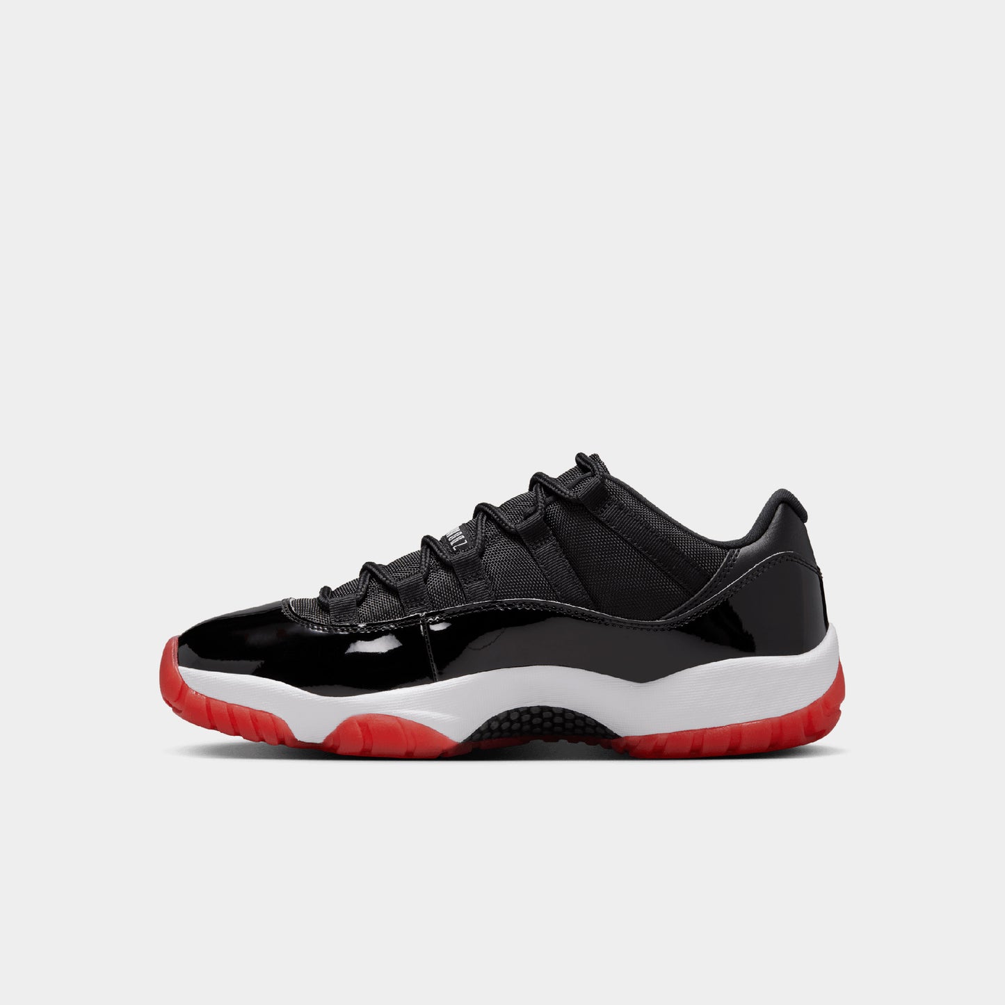 Air Jordan 11 Retro Low "Bred"