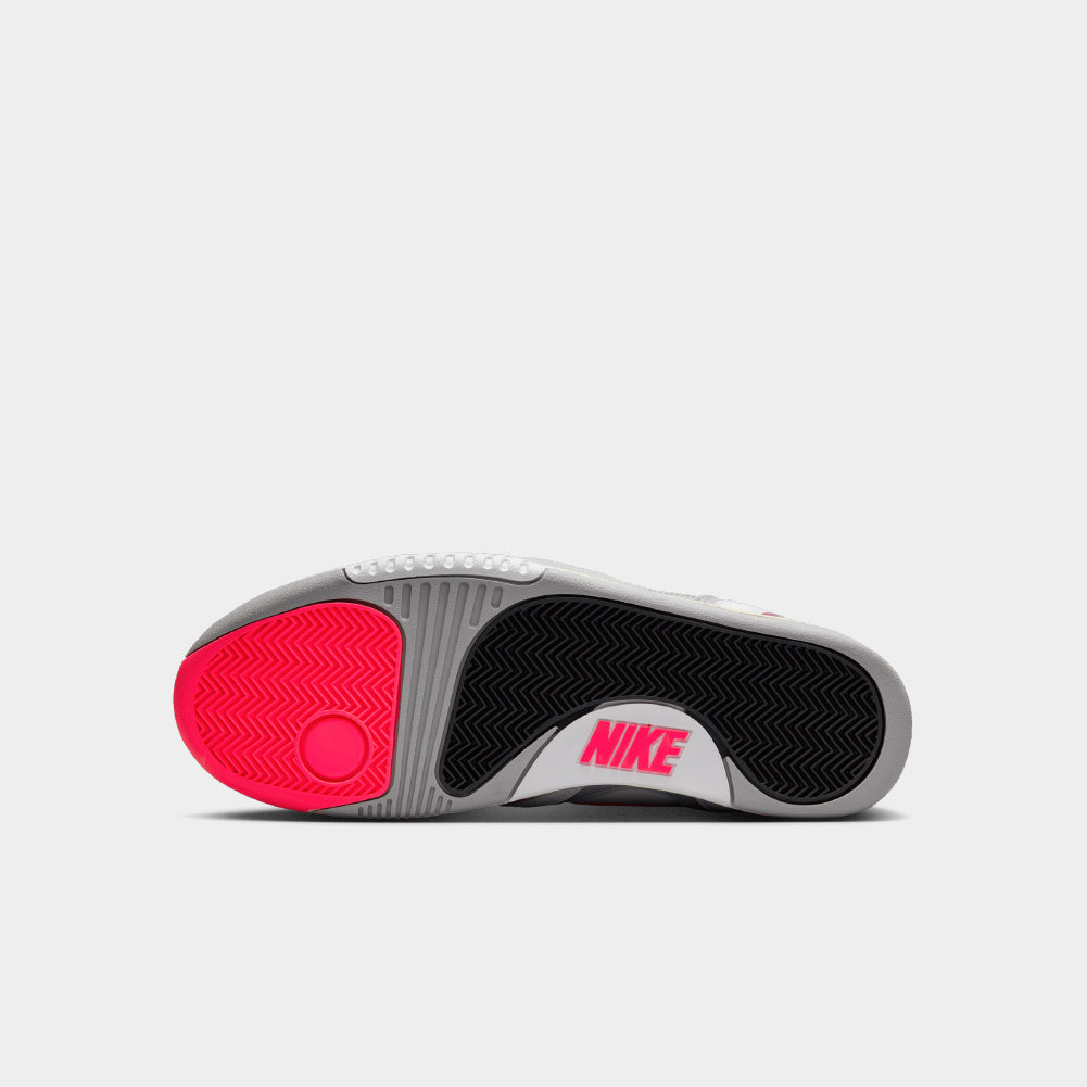 Nike Air Tech Challenge 2