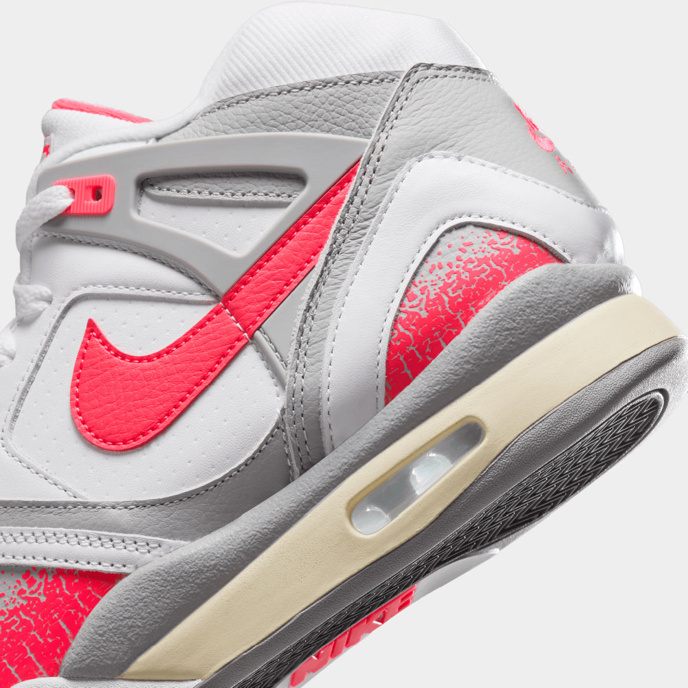 Nike Air Tech Challenge 2