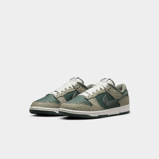 Nike Dunk Low Retro Premium