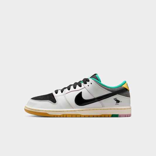 Nike SB x CSEF Dunk Low Pro
