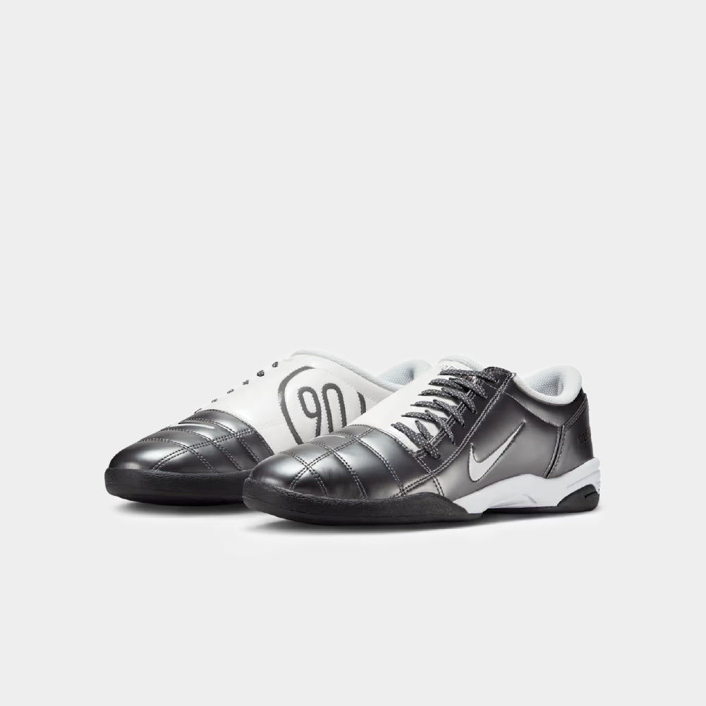 Nike Total 90