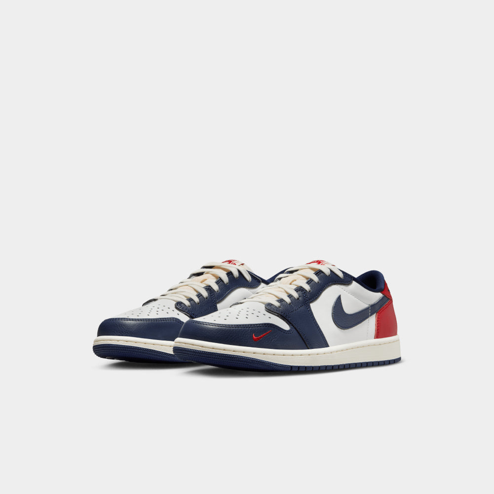 navy blue red jordans