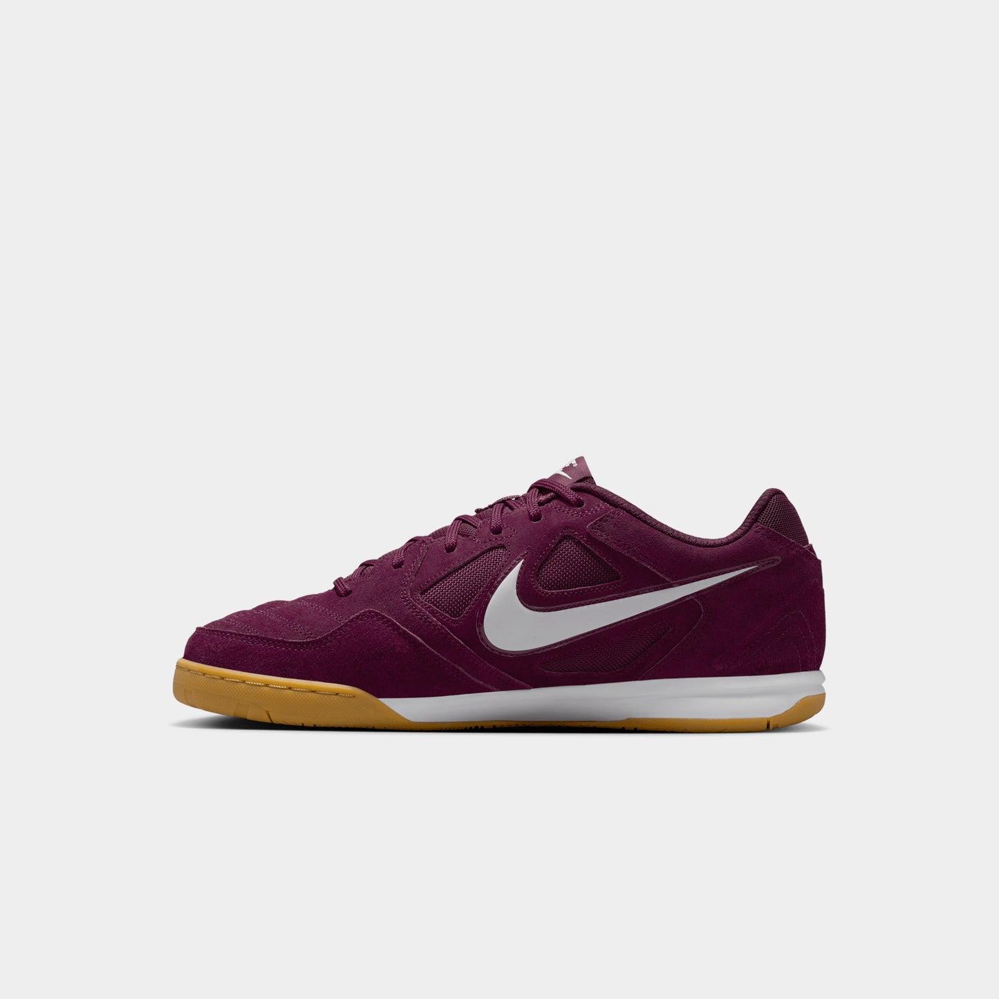 Nike Gato