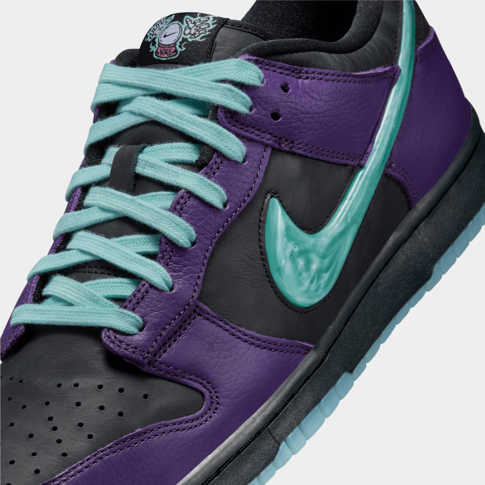 limited nike dunks