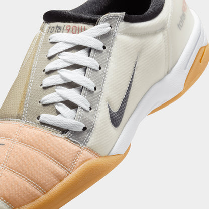 Nike Total 90 SP