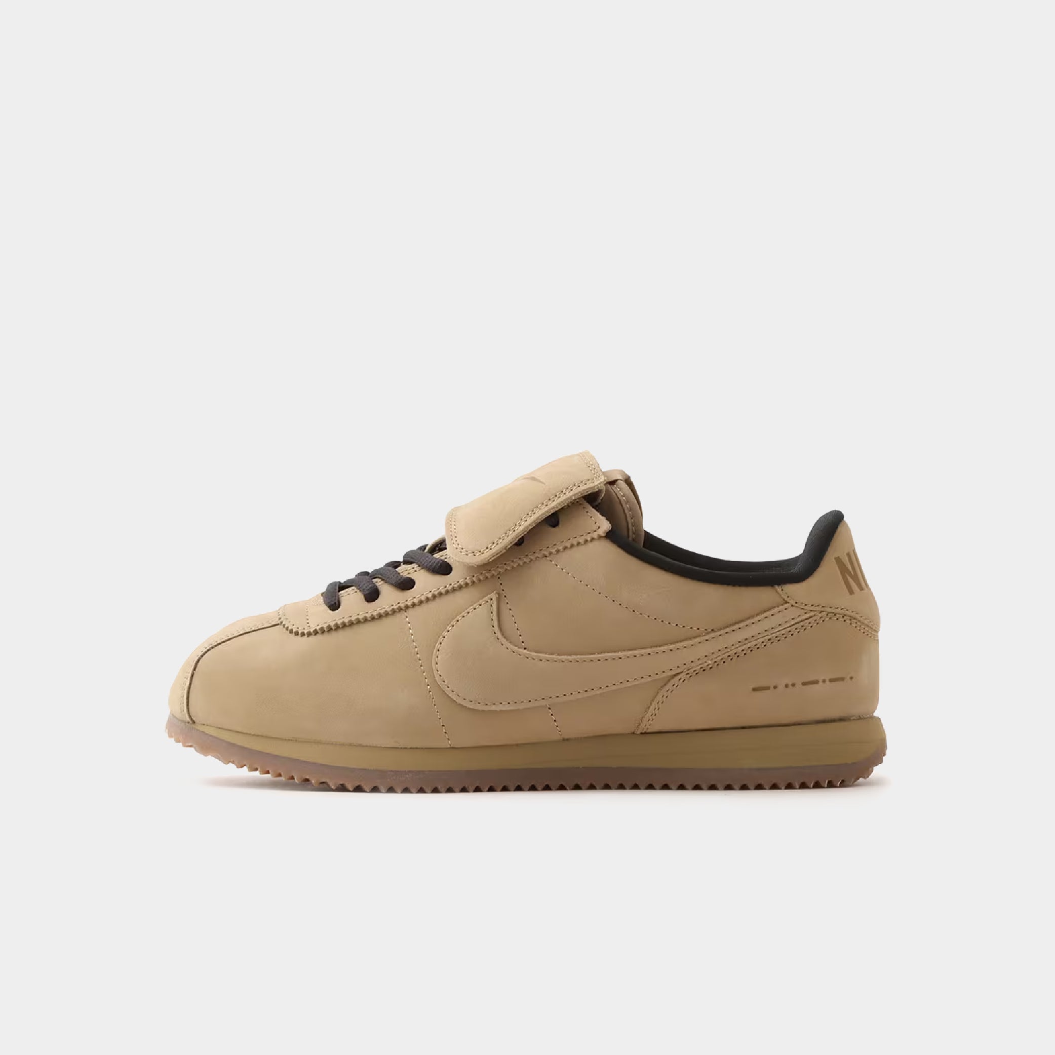 nike cortez desert ore