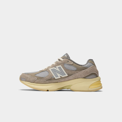 New Balance 2010 Grey Days