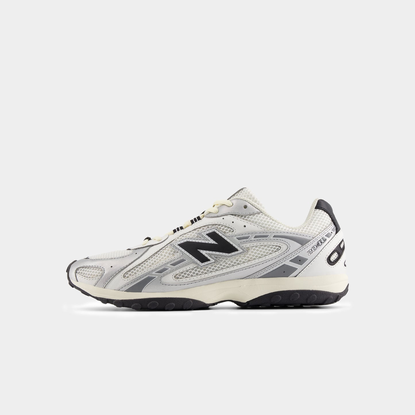 New Balance 204L
