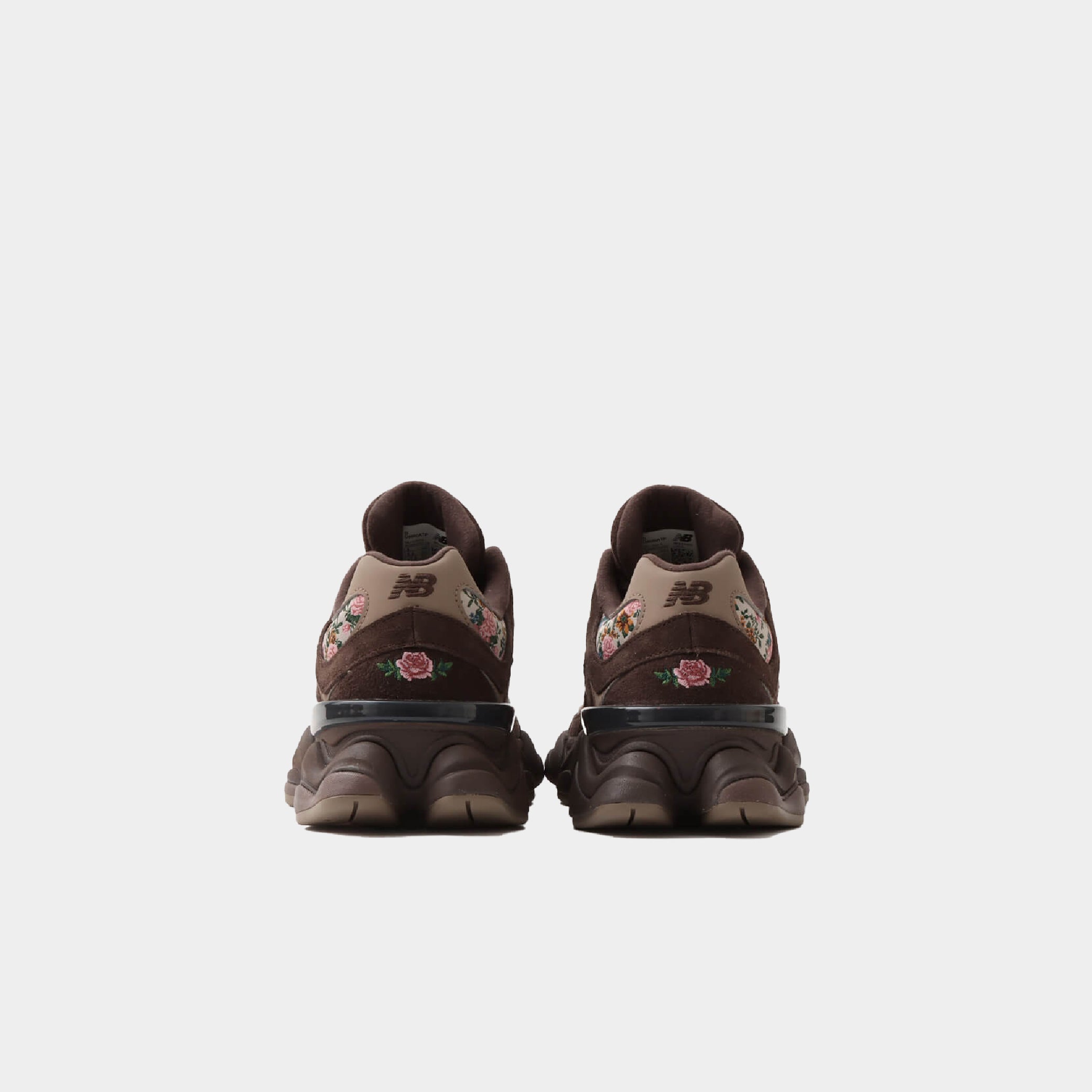 24cm ATMOS PINK✖️NEW BALANCE U9060ATP New Balance x atmos pink 9060 “Timeless Beauty” – Modern Classic