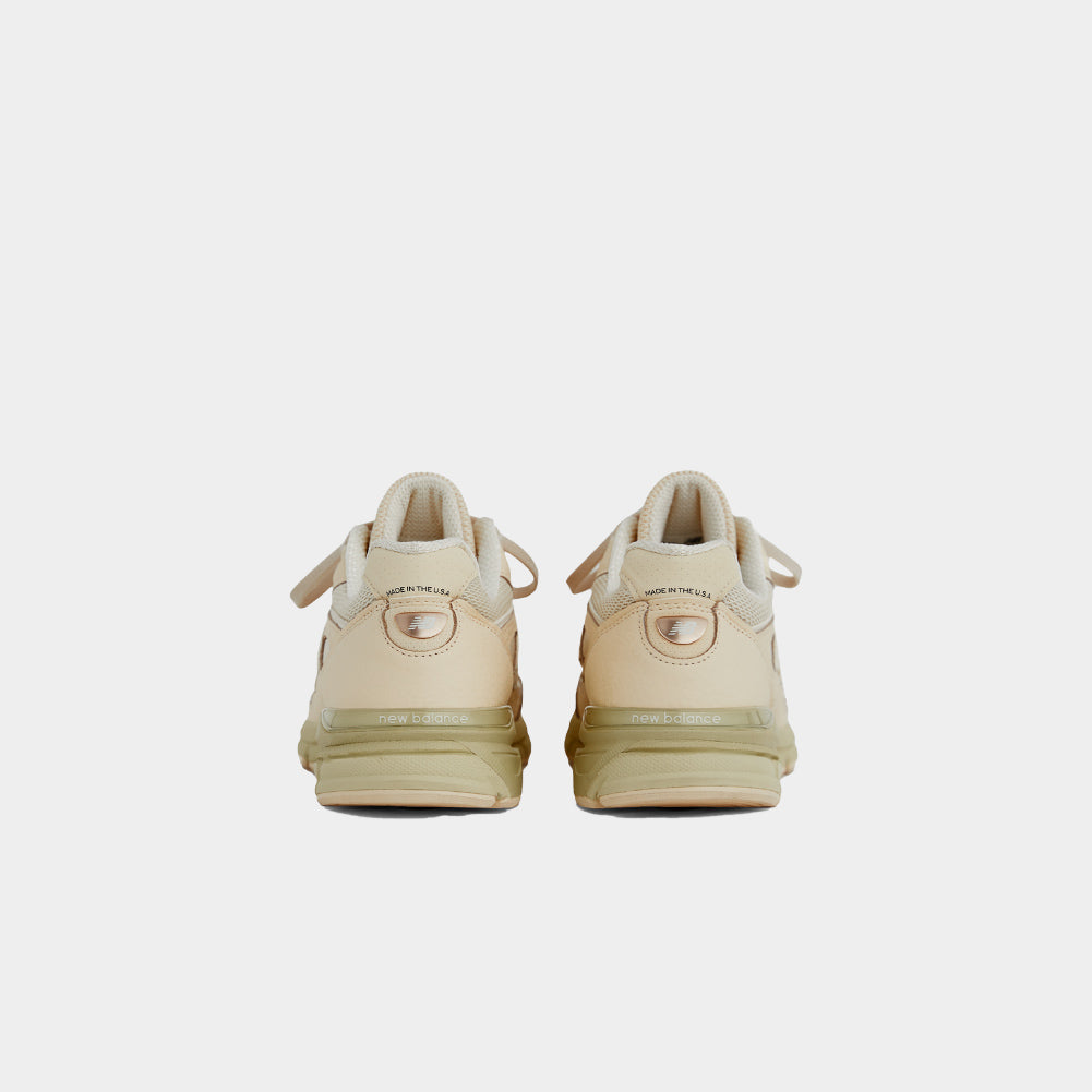 New Balance 990v4 Made in USA