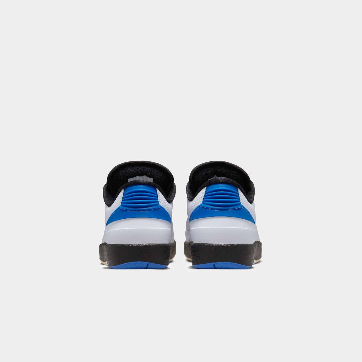 Air Jordan 2 Retro Low (W)