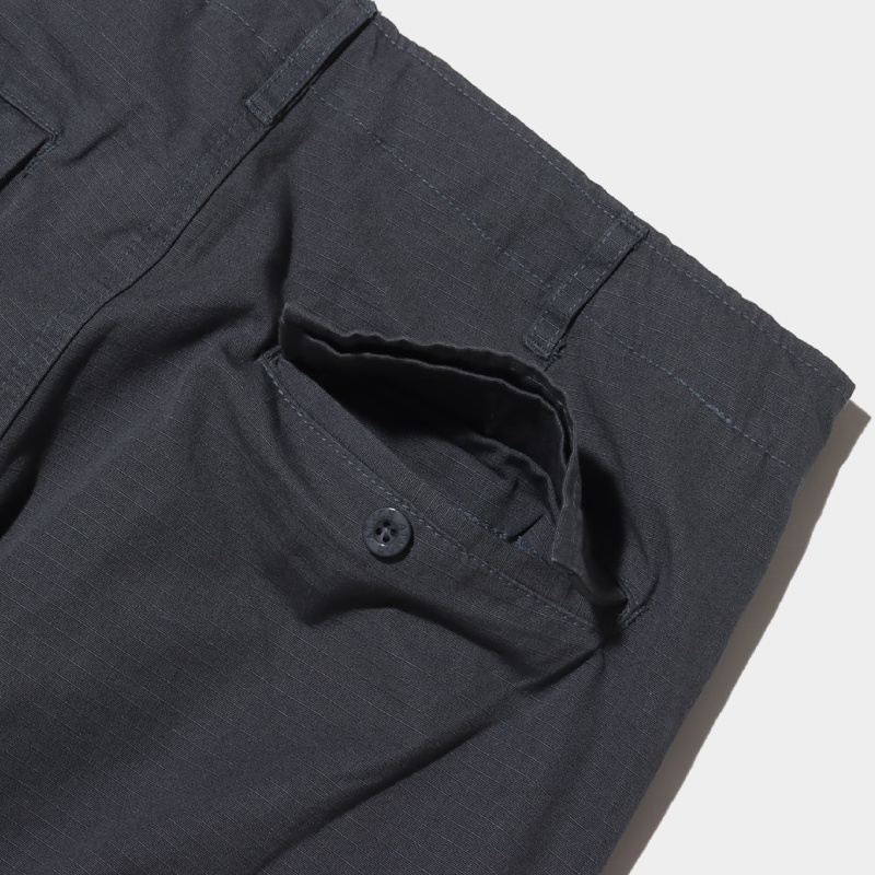 atmos Baggy Tapered Cargo Pants | Prominent Japanese Streetwear and ...